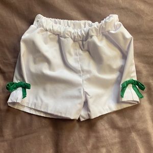 TBBC White Shorts with Green Bows -2T